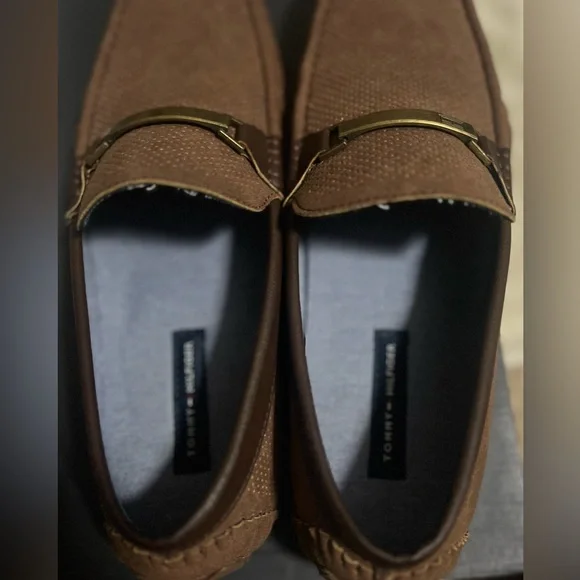 Tommy Hilfiger Driver Slip-on Squared off Moc Toe Loafer - Picture 5 of 7